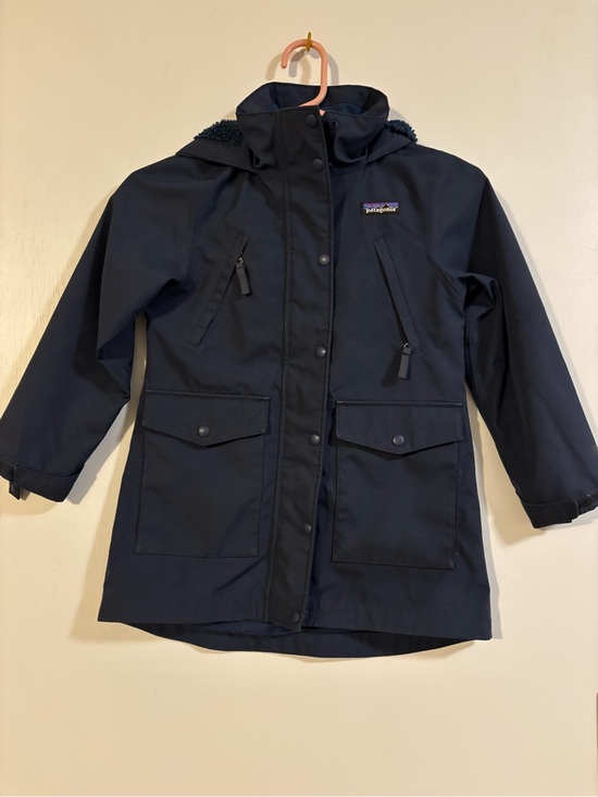 Patagonia Other - Patagonia Kids Navy Hooded Raincoat with Front Pockets